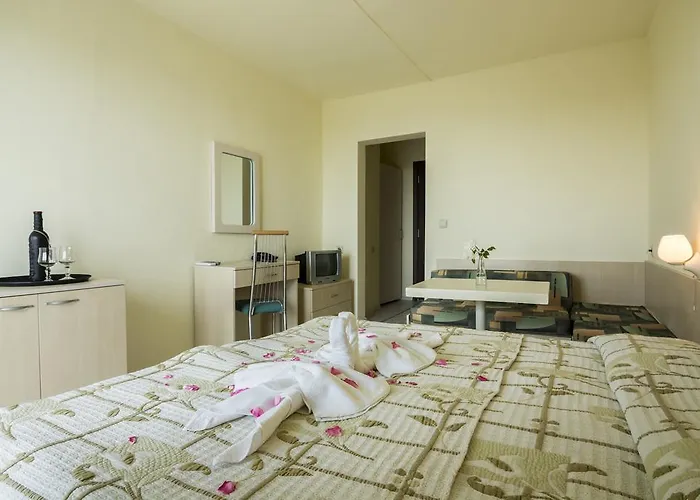 Отель Svejest Солнечный берег