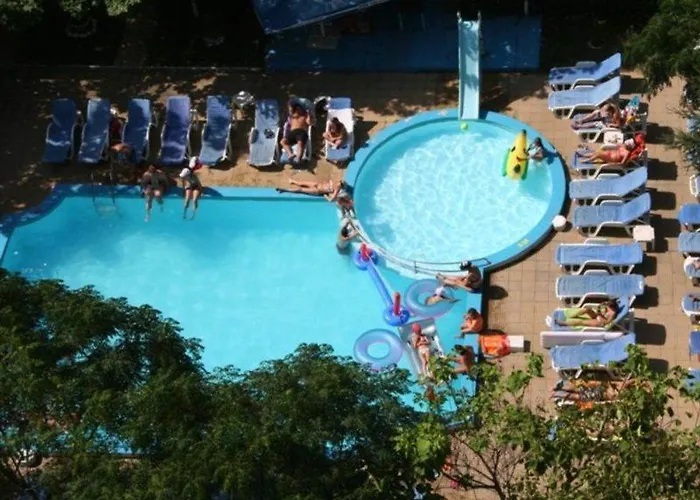 Svejest Солнечный берег