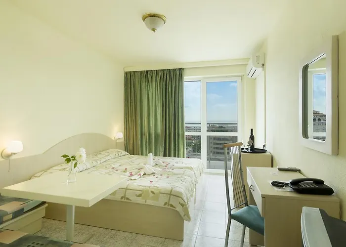 Отель Svejest Солнечный берег